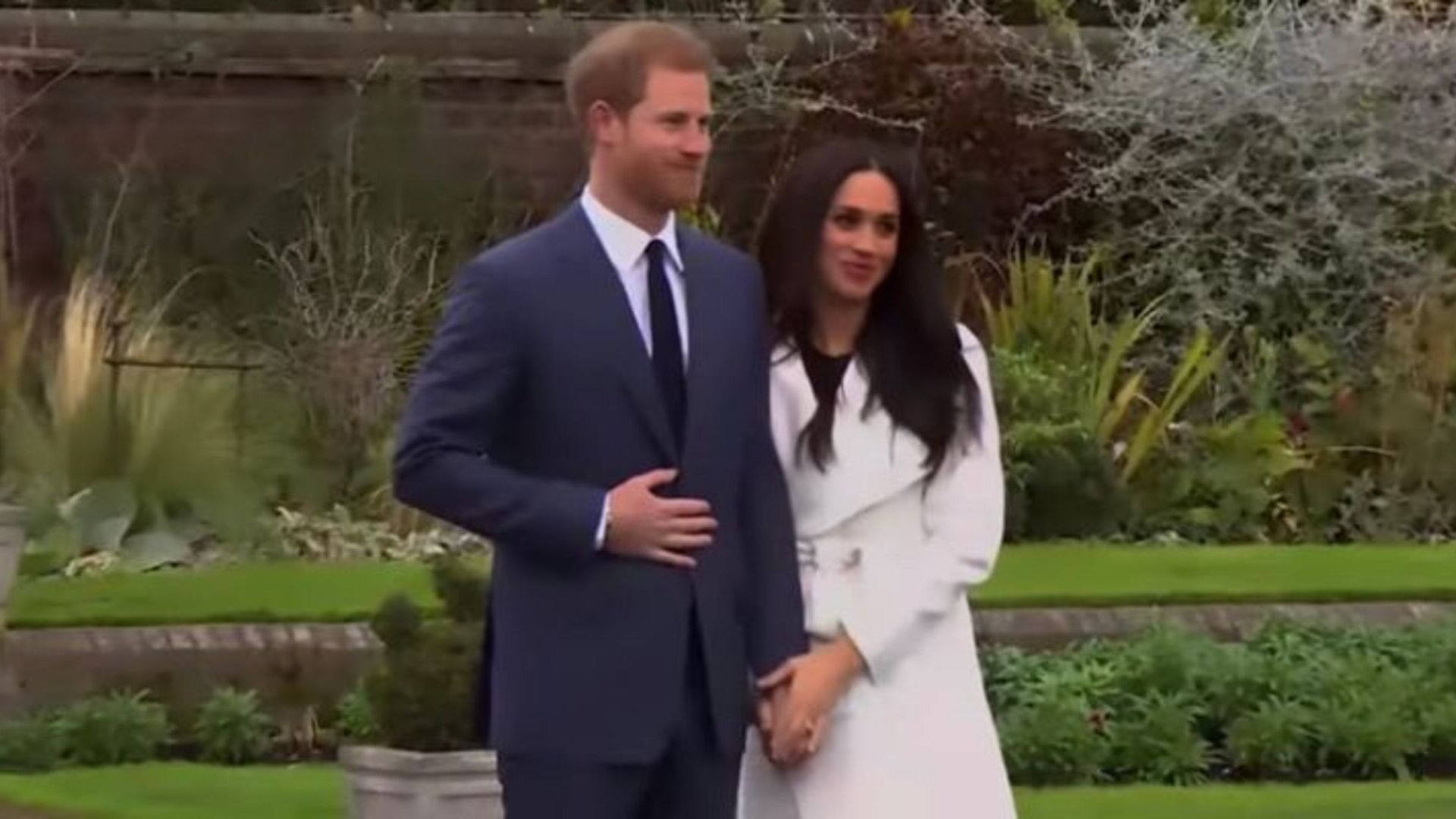 Príncipe Harry e Meghan Markle se pronunciam após críticas à série: “Criaram uma narrativa falsa”
