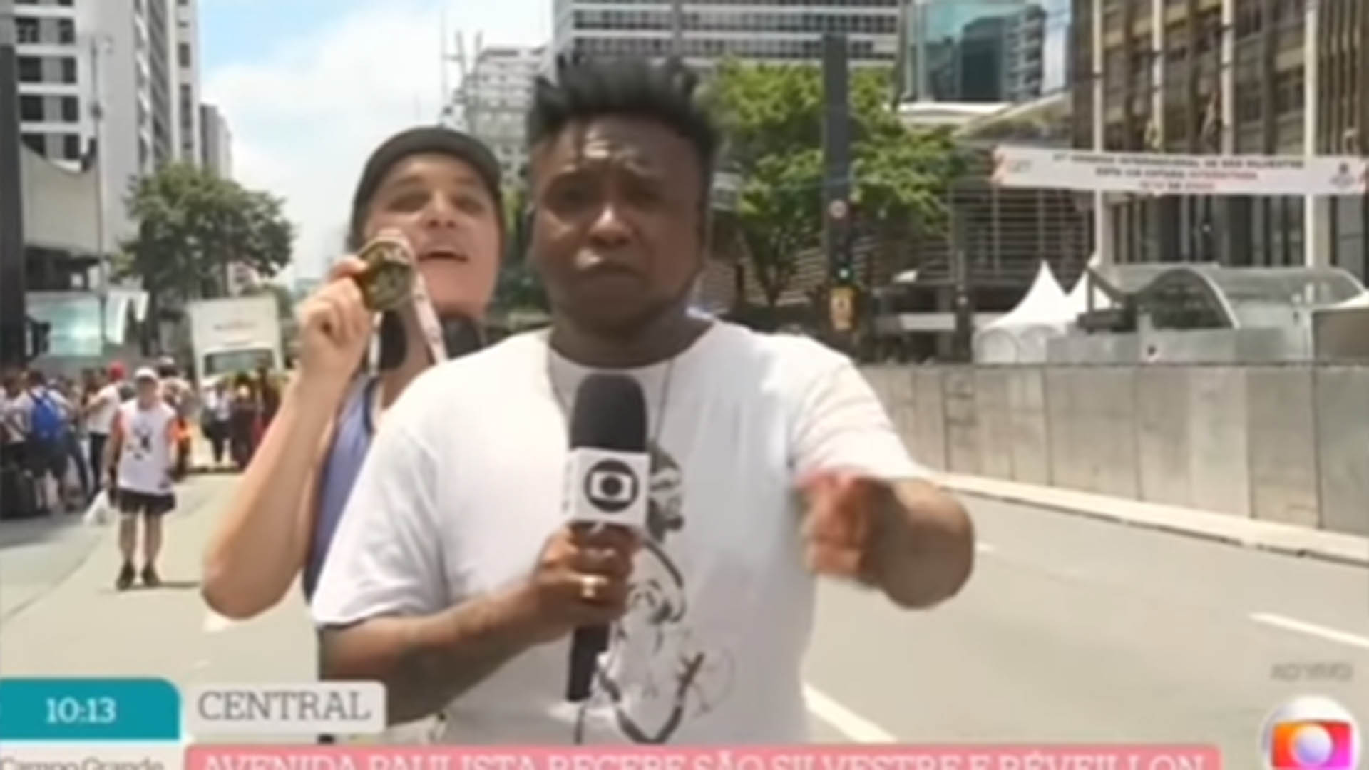 Repórter da Globo se defende após gafe ao vivo com Isabel Teixeira