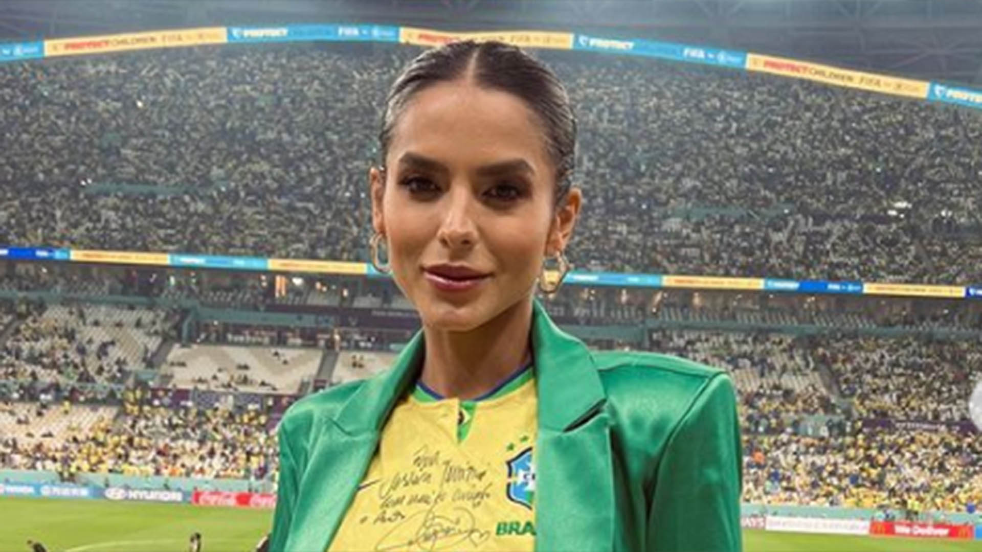 Affair de Neymar Jr, Jéssica Turini chega em Paris para o réveillon