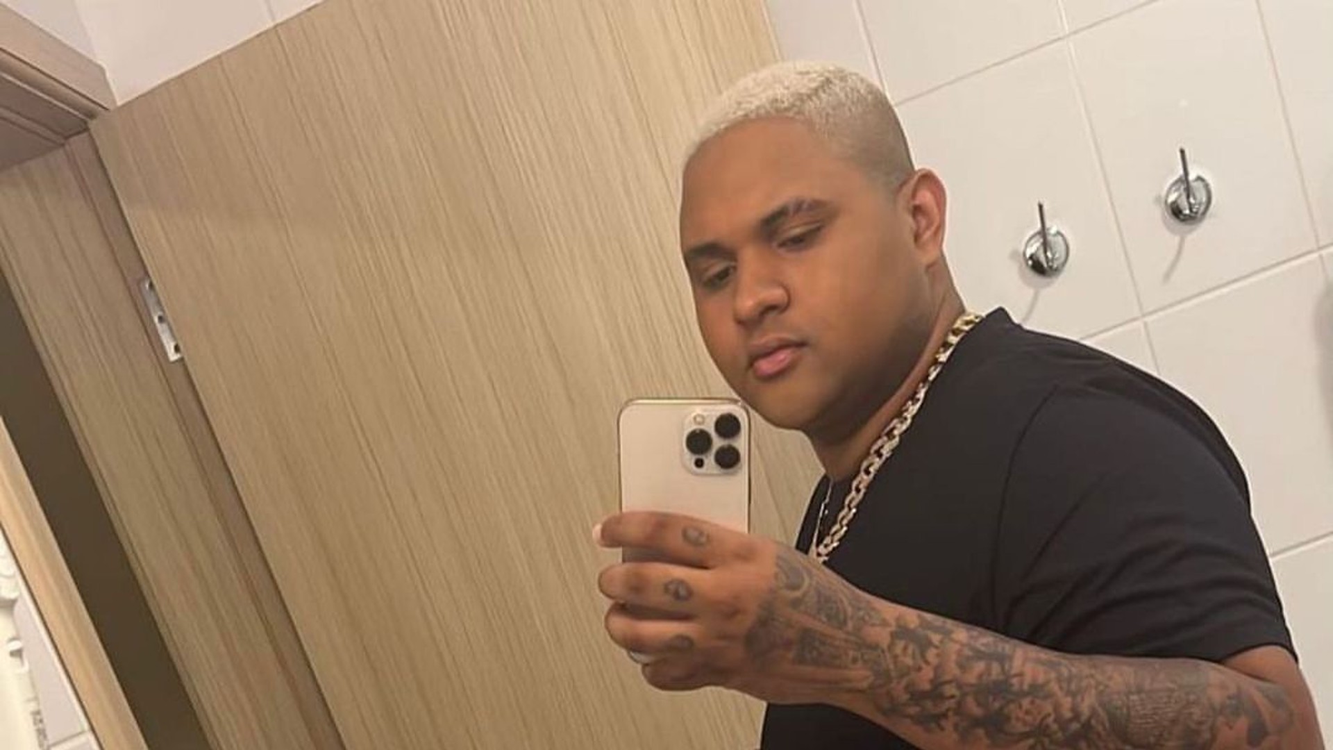 Kevin O Chris perde 15 quilos em um mês e meio após realizar bariátrica