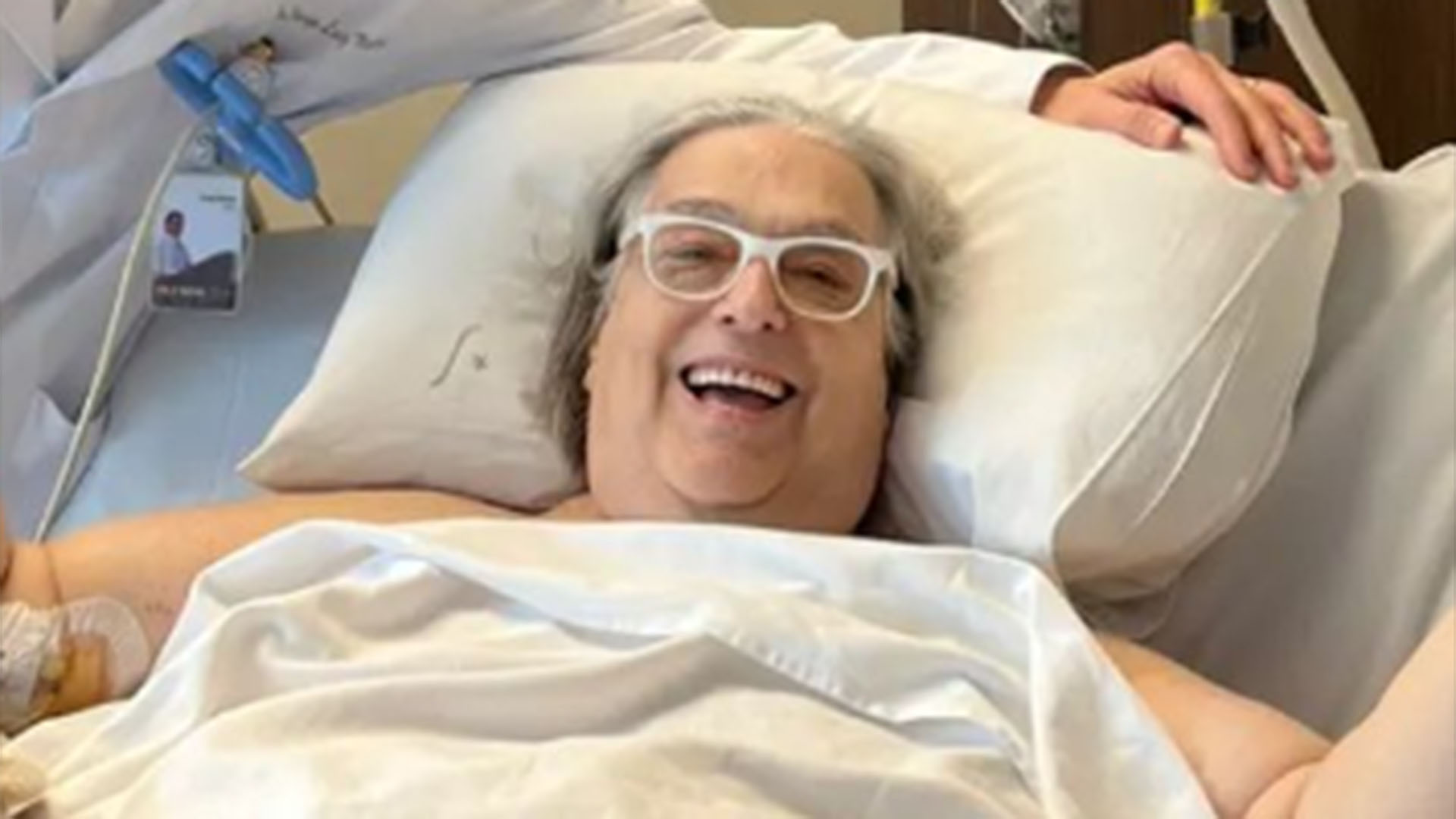Mamma Bruschetta exibe primeira foto no hospital durante a internação