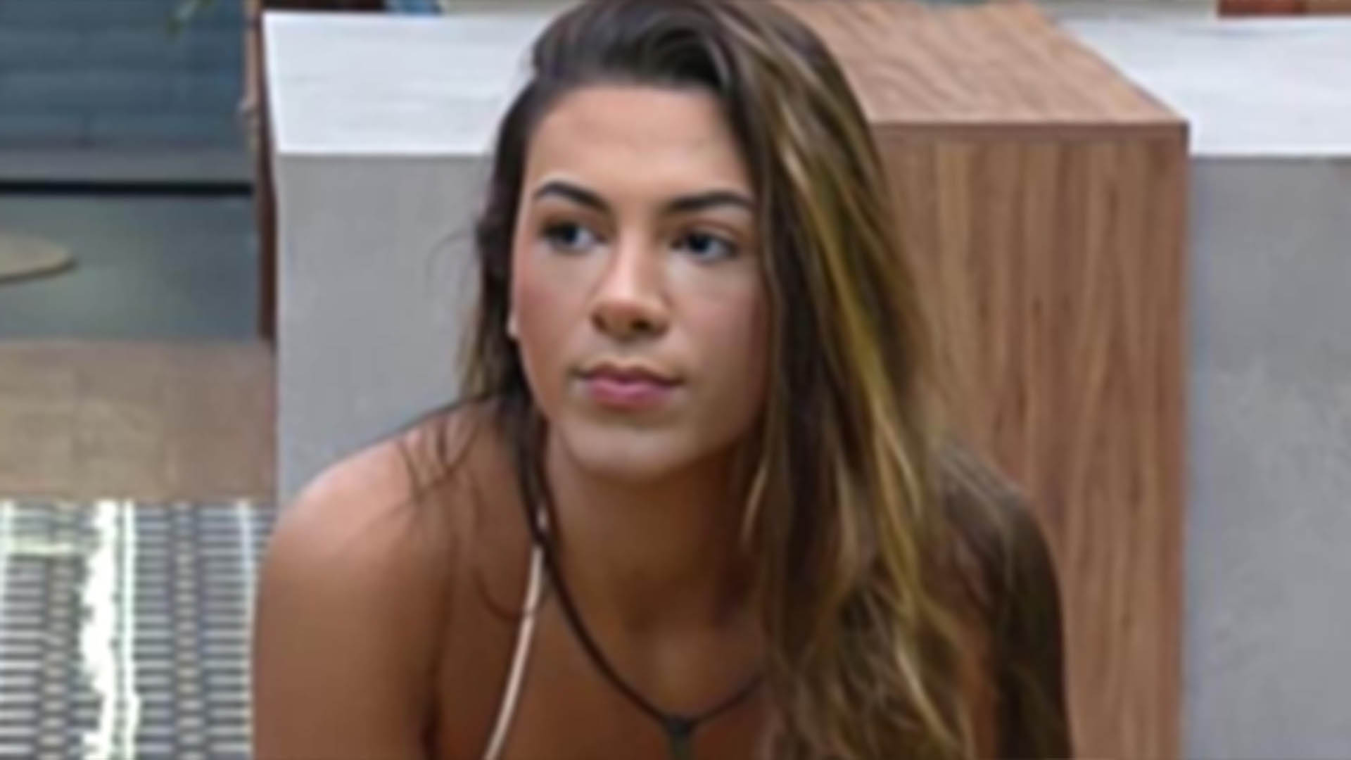 A Fazenda: Pétala Barreiros sai do reality show