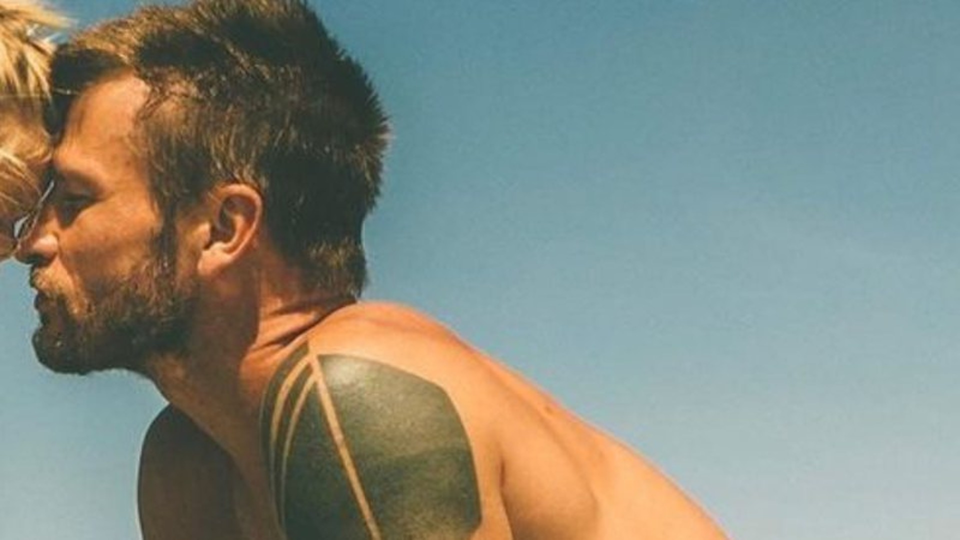 Rodrigo Hilbert compartilha foto rara com a caçula: ‘Como te amo, filha’
