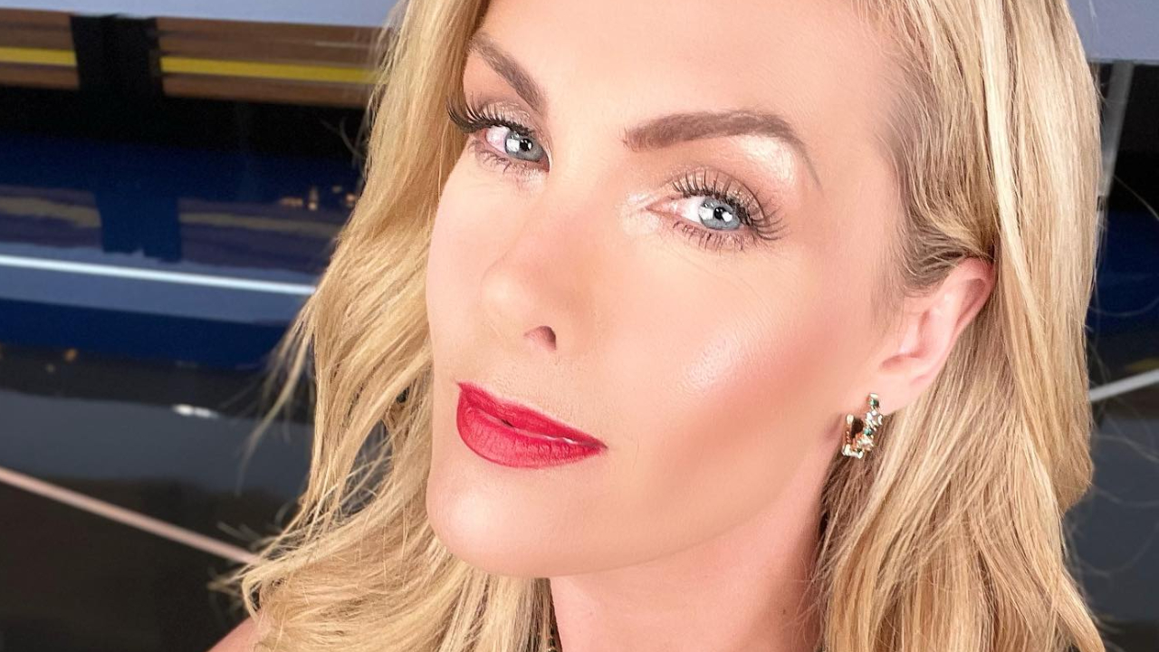 Ana Hickmann resgata ensaio fotográfico da juventude e chama atenção da web: ”Linda desde sempre”