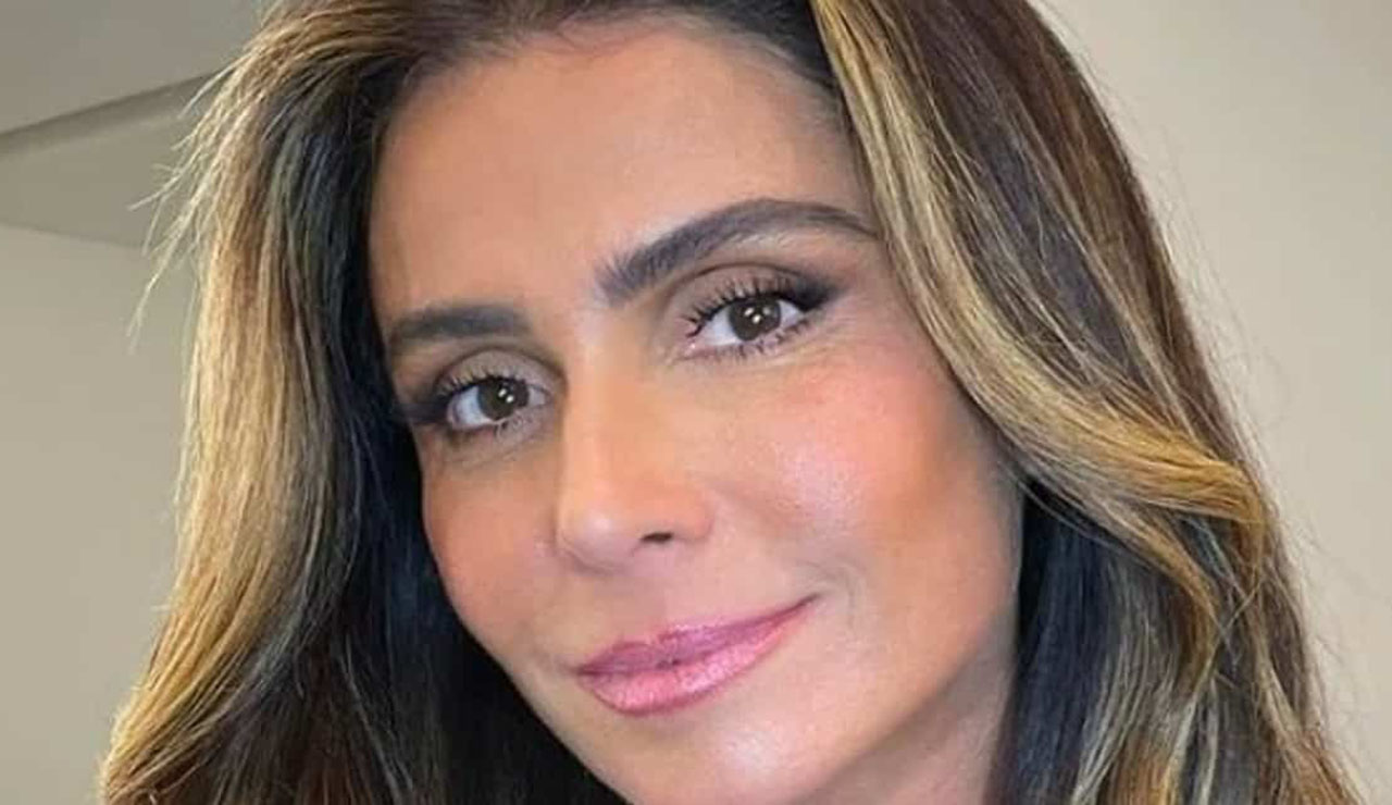 Com biquíni fininho, Giovanna Antonelli surpreende ao mostrar as curvas perfeitas
