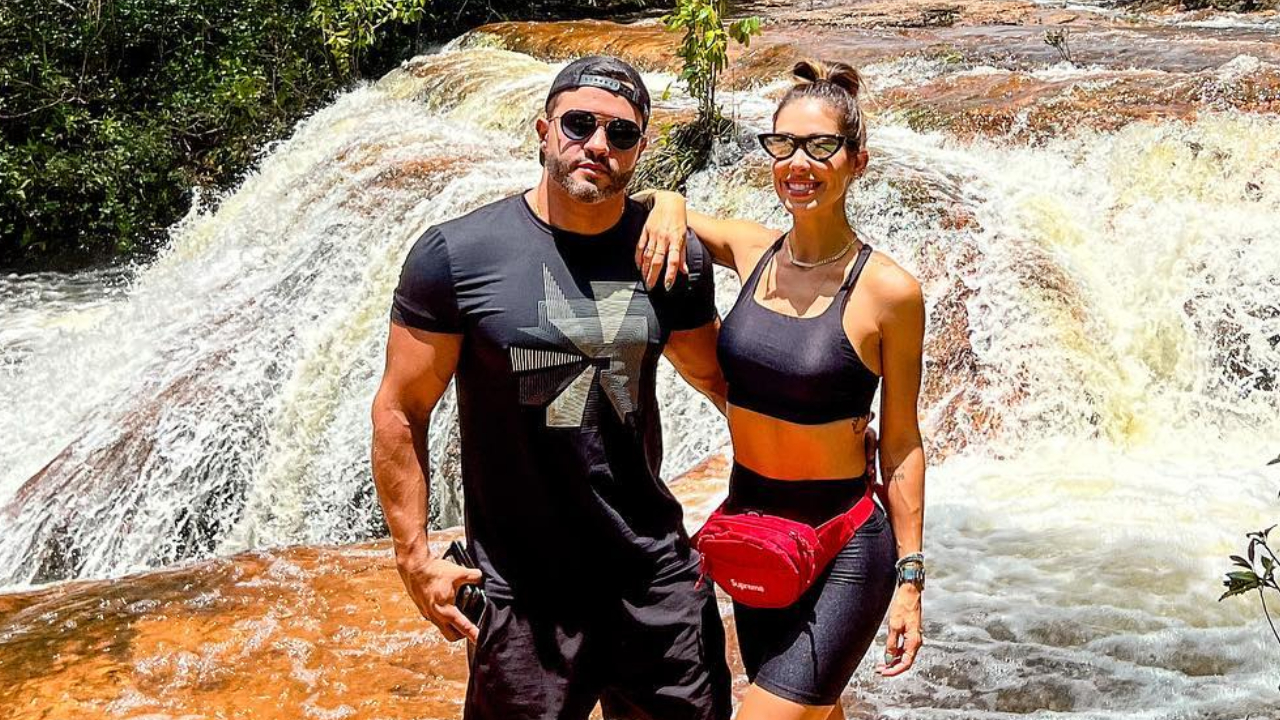 Bella Falconi embarca para mais um destino exótico ao lado do marido