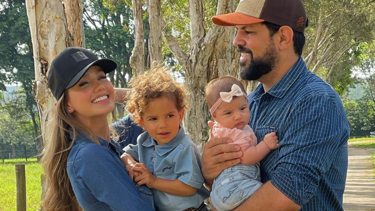 Biah Rodrigues e Sorocaba mostram o batizado da filha