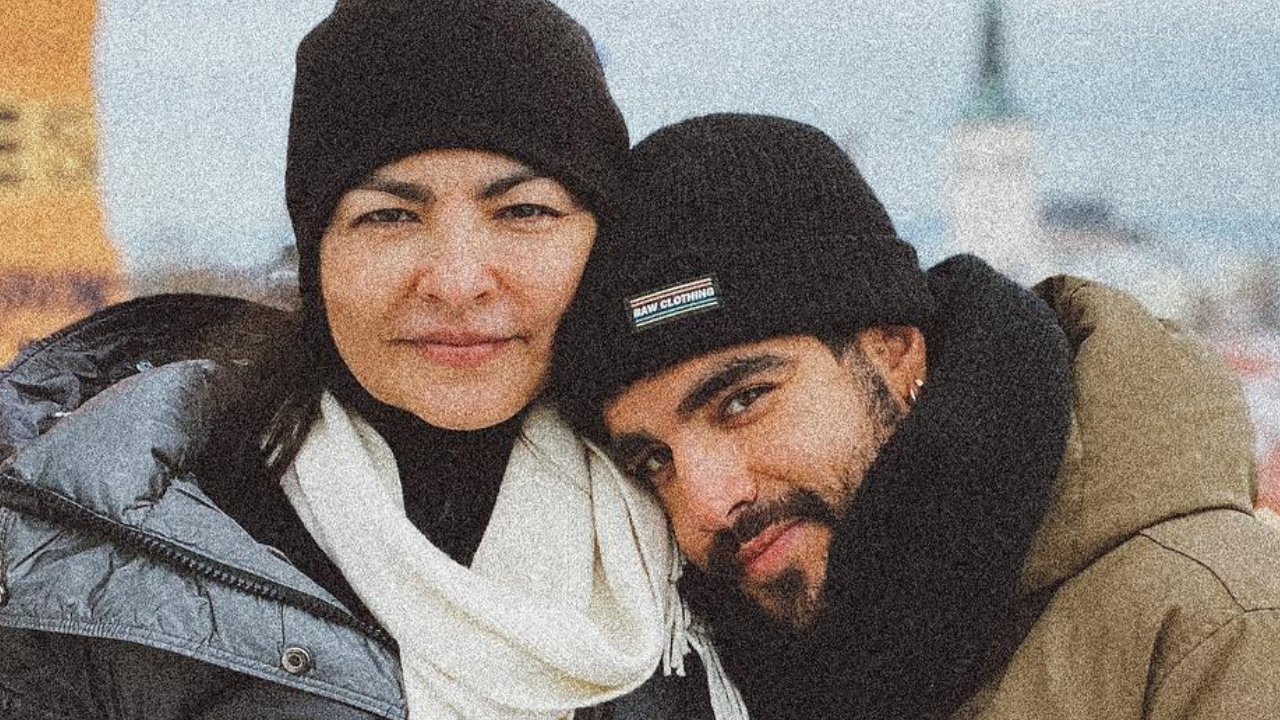Caio Castro abre álbum de fotos na Finlândia com a mãe, Sandra: ”Bora -3°”