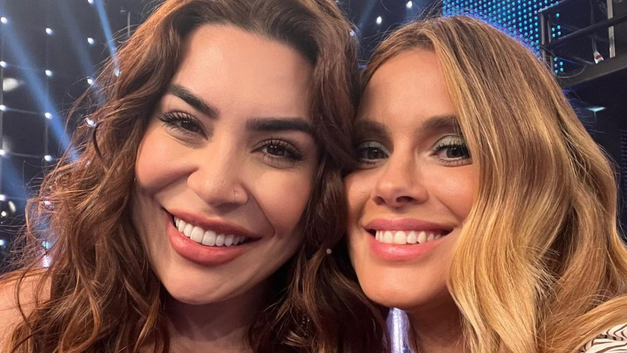 Carolina Dieckmann se diverte ao lado de Naiara Azevedo durante ‘Domingão’: ”Nanacita corre aqui”