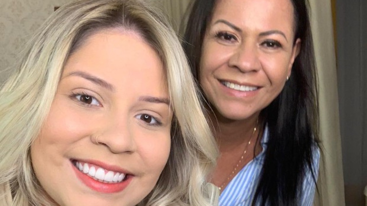 Mãe de Marília Mendonça abre o coração e fala sobre falta da filha: ”Saudade dela está doendo em mim”