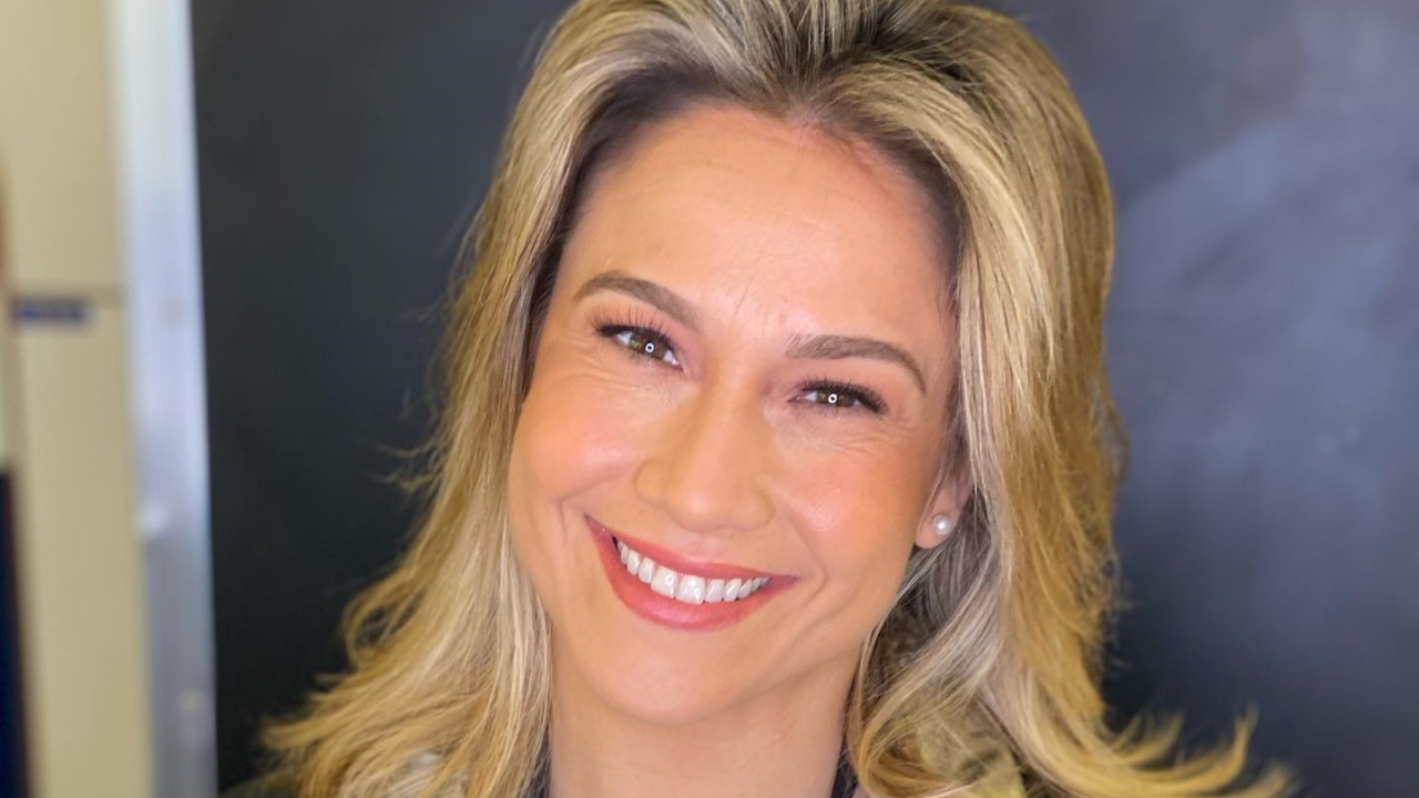 Fernanda Gentil mostra o filho sendo vacinado: ”Me sinto infinitamente mais leve”