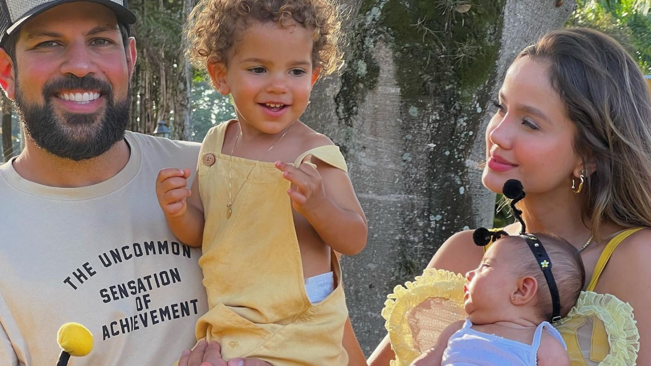 Com festa temática, Biah Rodrigues e Sorocaba celebram o terceiro mês da filha