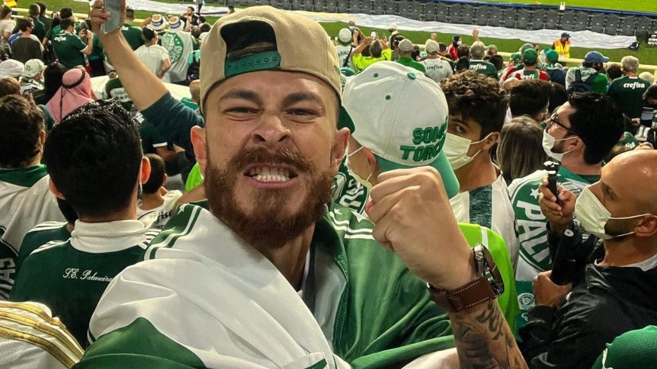Em Abu Dhabi, Fred comemora vitória do Palmeiras e celebra classificação na final do Mundial de Clubes