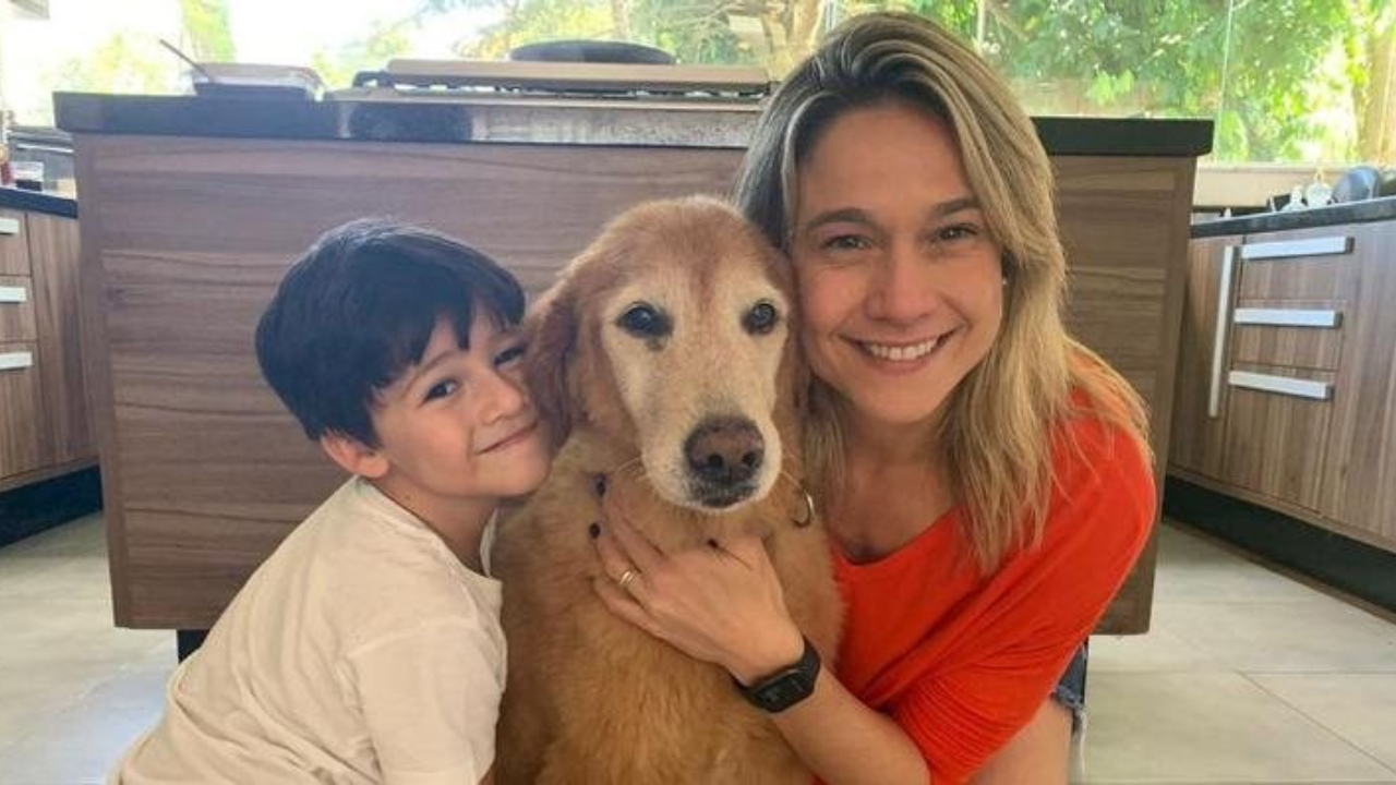 Fernanda Gentil carrega o filho de 6 anos nas costas após ele tomar 2 vacinas: ”Mereceu”