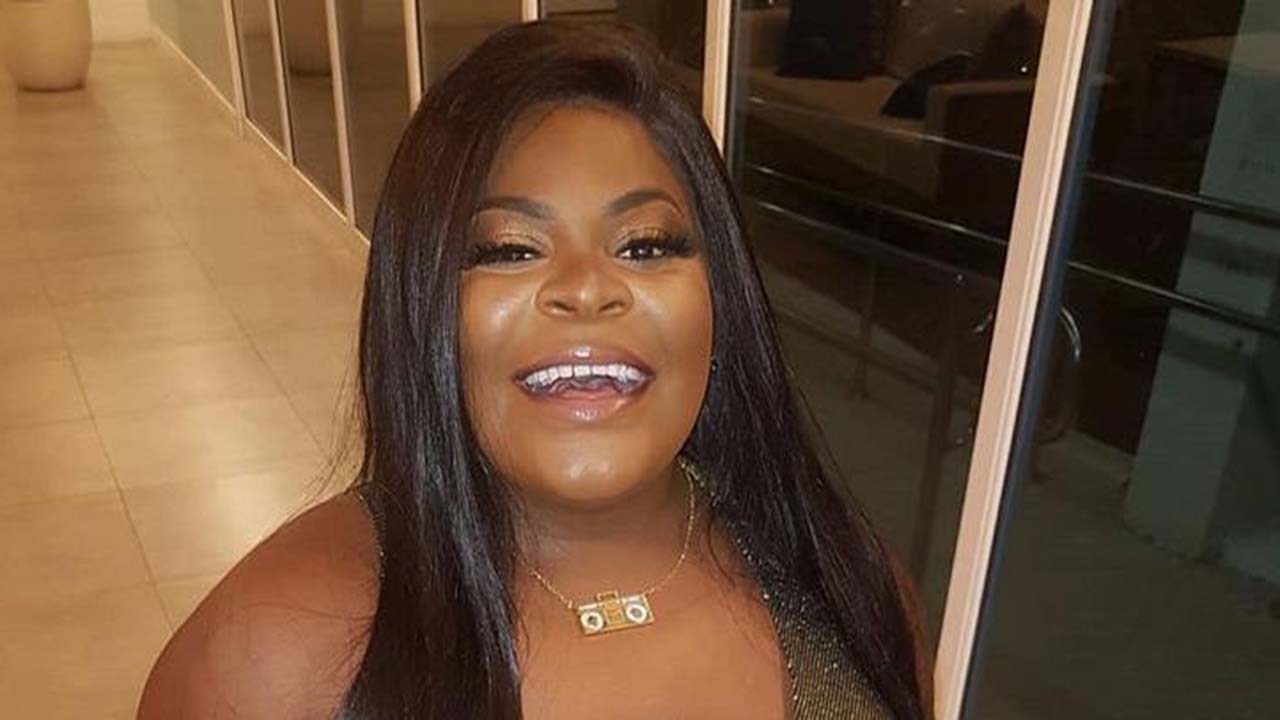 Jojo Todynho capricha no look e surpreende com conjunto laranja: ”Uma gatinha”