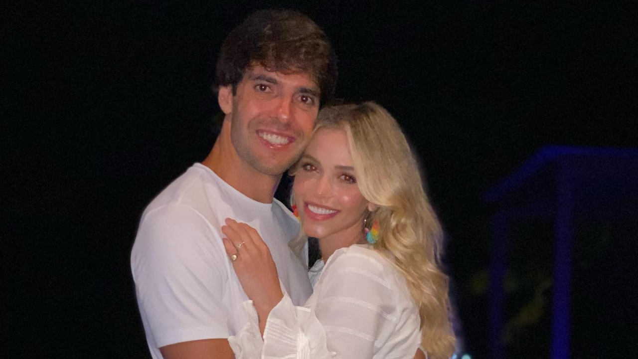 Em clima de Valentine’s Day, Kaká e Carol Dias trocam declarações: ”Para sempre”