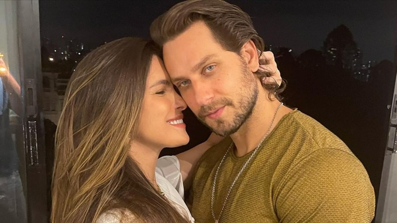 Kamilla Salgado relembra clique romântico que fez com Eliéser Ambrósio em Noronha: ”Bateu uma saudade da gente nesse lugar!”