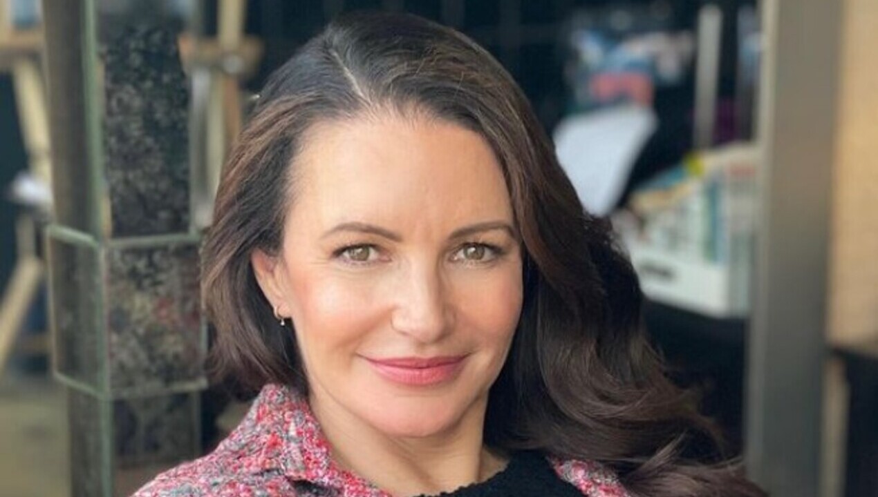 Kristin Davis, a Charlotte de Sex And The City, comemora seu aniversário de 57 anos!