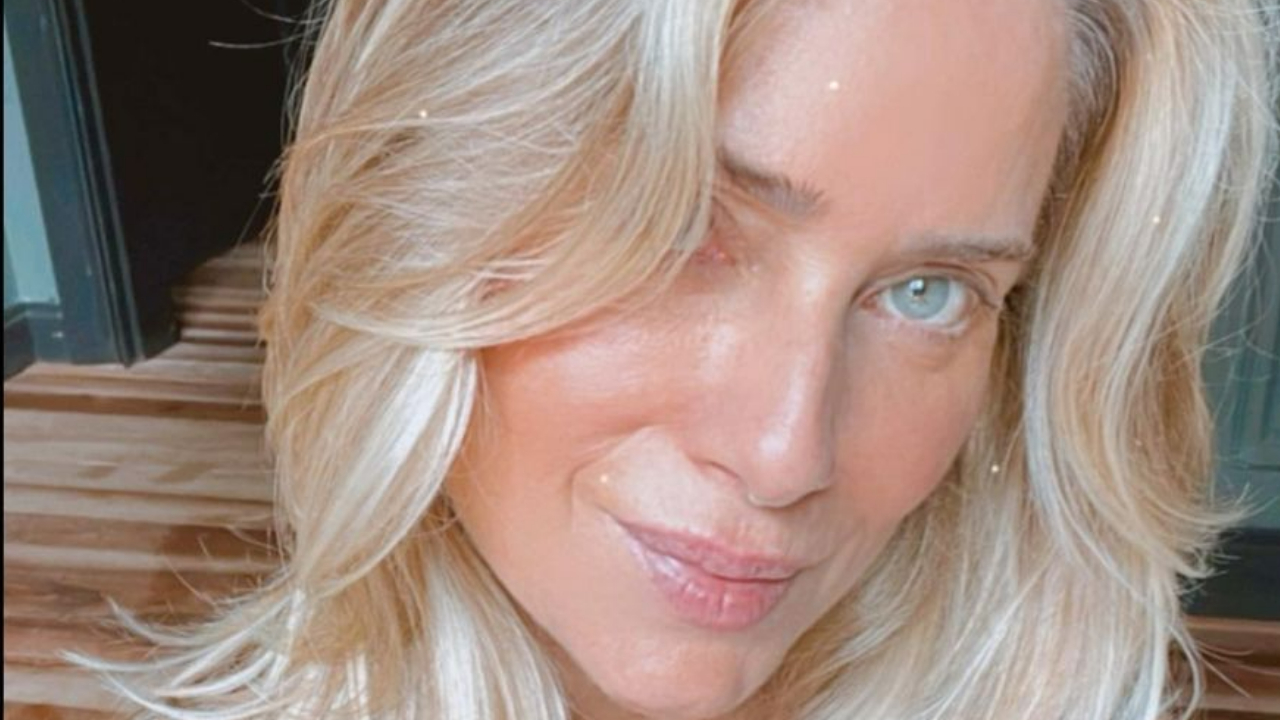 Letícia Spiller esbanja beleza em selfie deslumbrante e fãs elogiam: ‘Gata demais!”