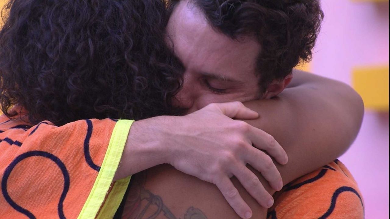 BBB 22: Lucas pede desculpas para Linn da Quebrada: ”Vontade de ficar excluído o dia todo. Com medo…”
