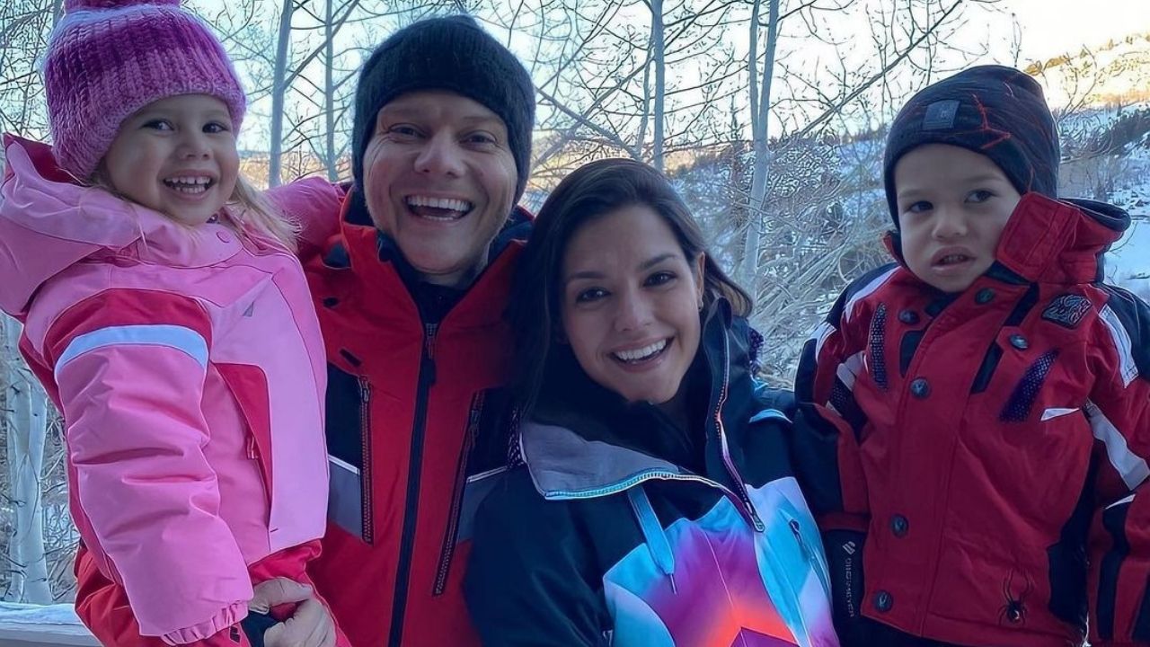 Michel Teló curte as férias em Orlando ao lado da família: “Pensa na alegria”