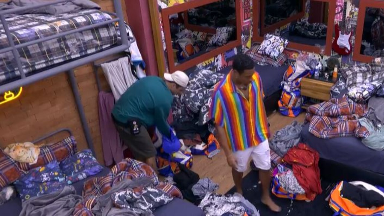 BBB 22: Após formação do paredão, Pedro Scooby fala em desistir do reality: ”Minhas malas já estão prontas”