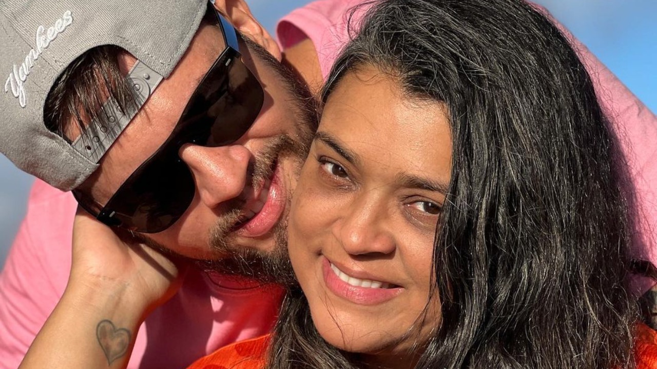 Preta Gil mostra fim de semana em casa e se declara para o marido, Rodrigo Godoy: ”Te amo cada dia mais!”