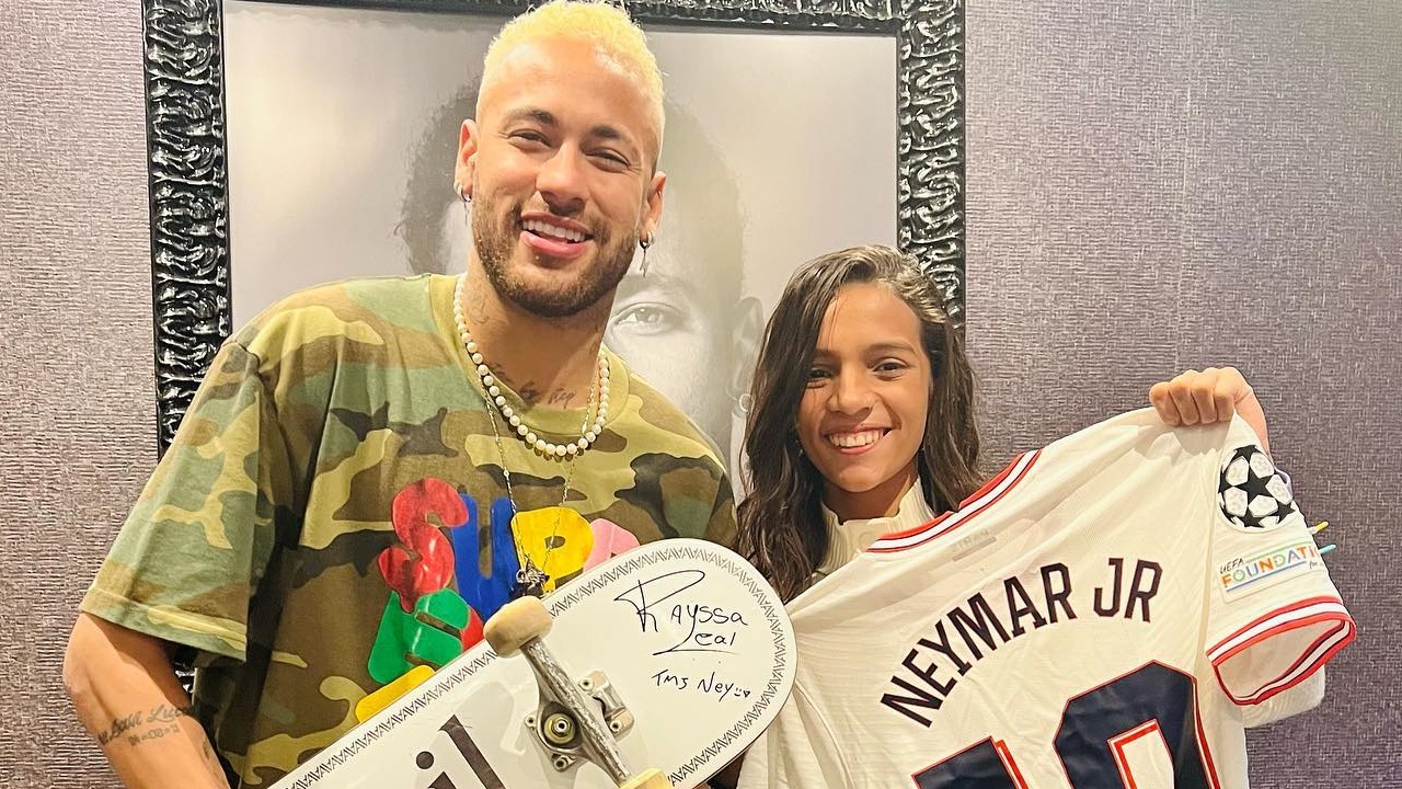 Rayssa Leal mostra encontro com Neymar Jr. em Paris: ”Que dia”