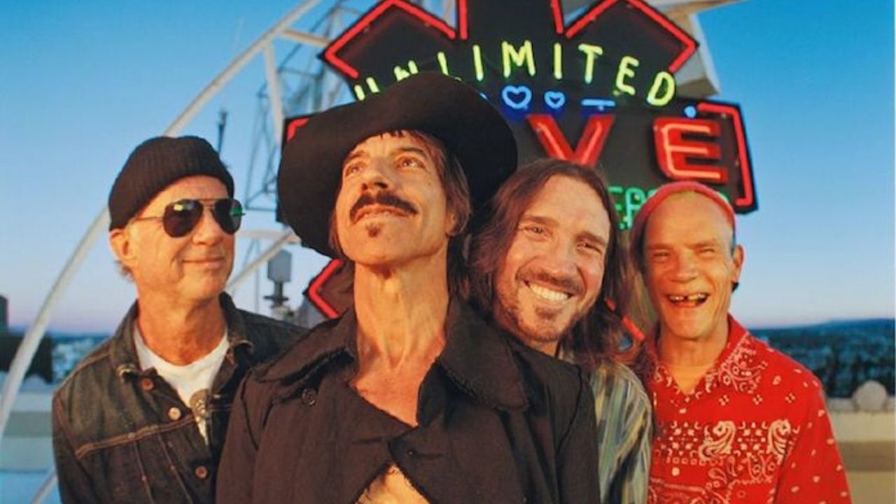 Red Hot Chili Peppers lança ‘Black Summer’ e anuncia novo álbum que marca a volta de John Frusciante