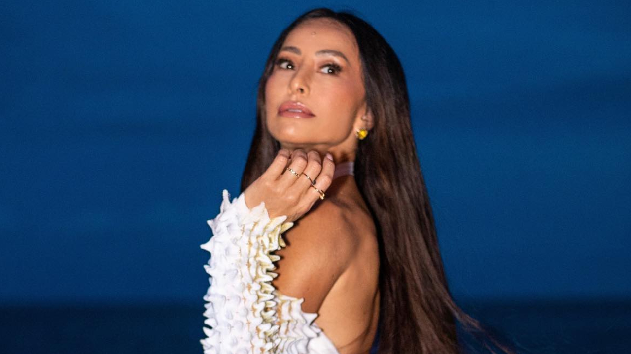 Sabrina Sato faz ensaio de fotos especial para celebrar os seus 41 anos: ”Vida a vida”