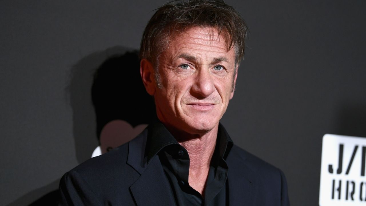 Sean Penn desembarca na Ucrânia em meio a conflito com a Rússia para gravar documentário