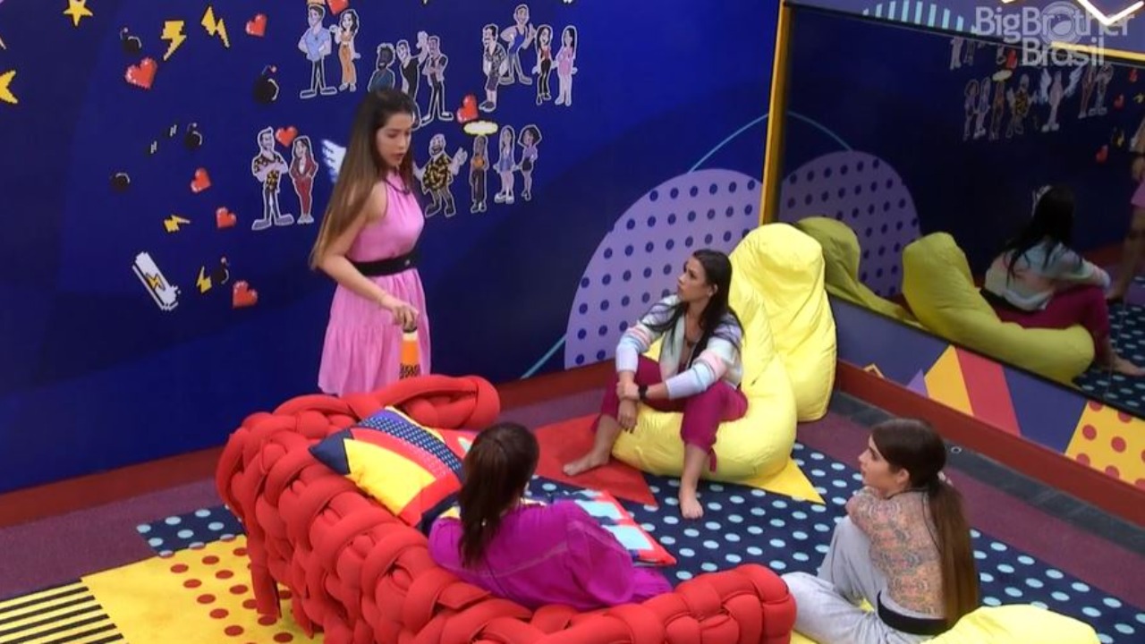 BBB 22: Jade Picon e sisters cogitam paredão com Tiago Abravanel: ”Arthur vai ficar muito desestruturado”