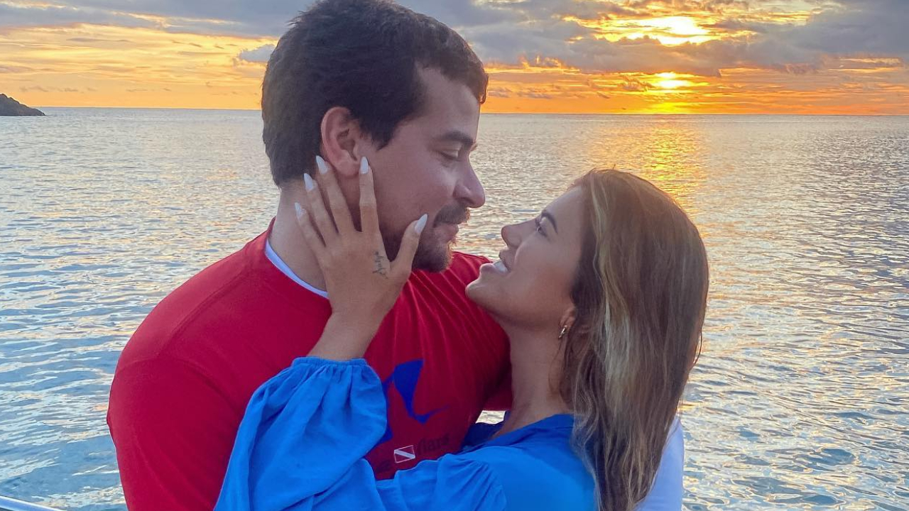 Thiago Martins relembra viagem por praias do nordeste ao lado da namorada: ”Incrível”