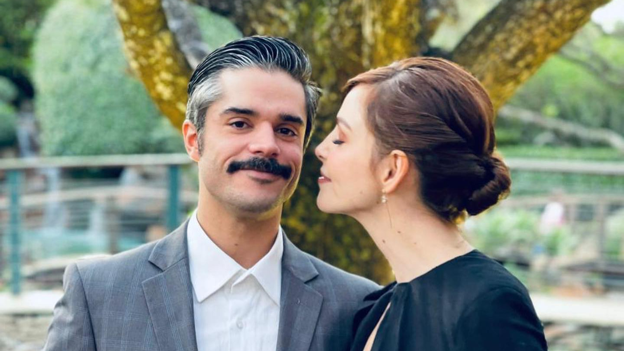 Titi Müller e o namorado aparecem sem roupas em clique nas redes sociais