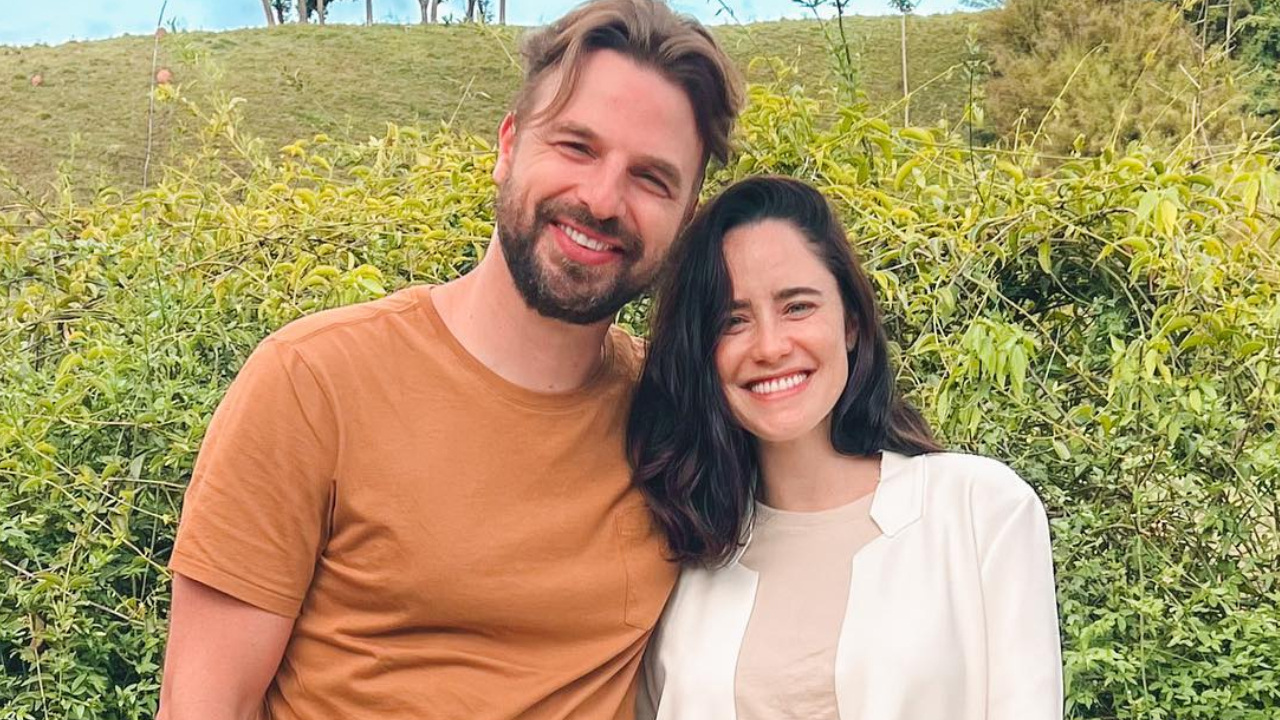 Família vai aumentar! Fernanda Vasconcellos anuncia gravidez