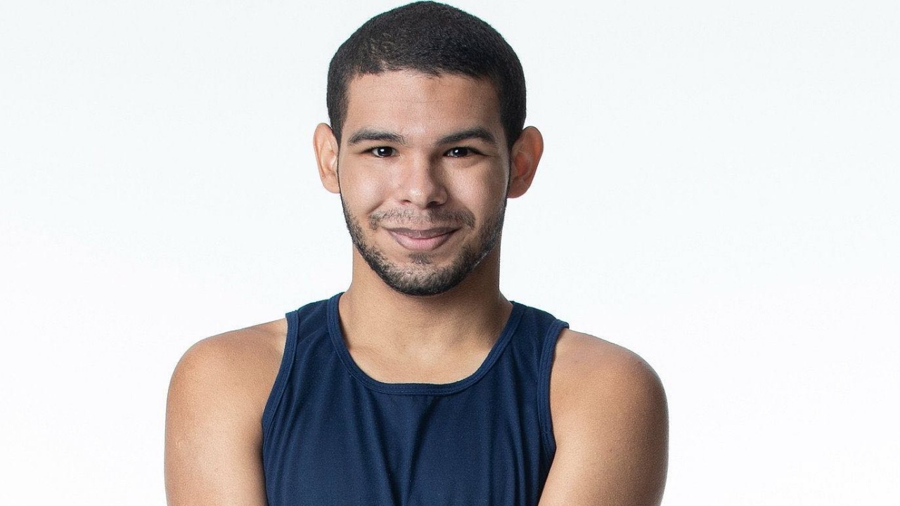 Equipe de Vinícius, do BBB 22, se pronuncia após brother sofrer ataques homofóbicos na web