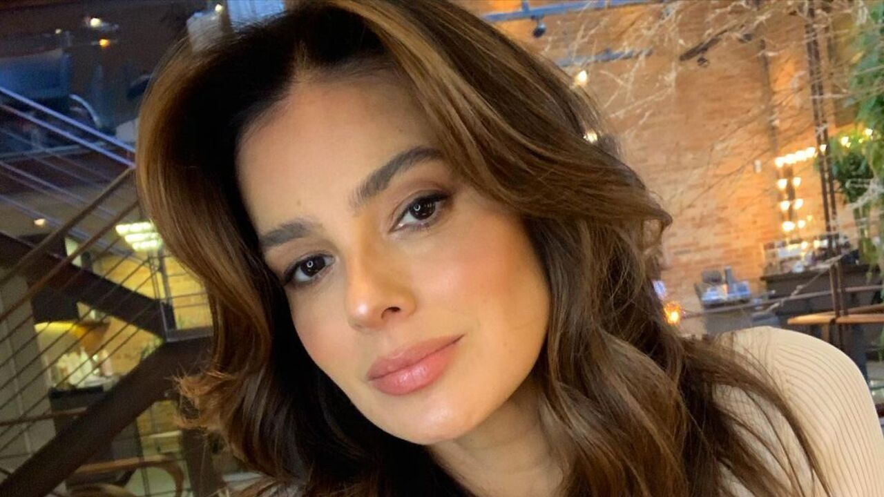 Nas Maldivas, filha de Vera Viel rouba a cena com beleza: ”É muito linda”