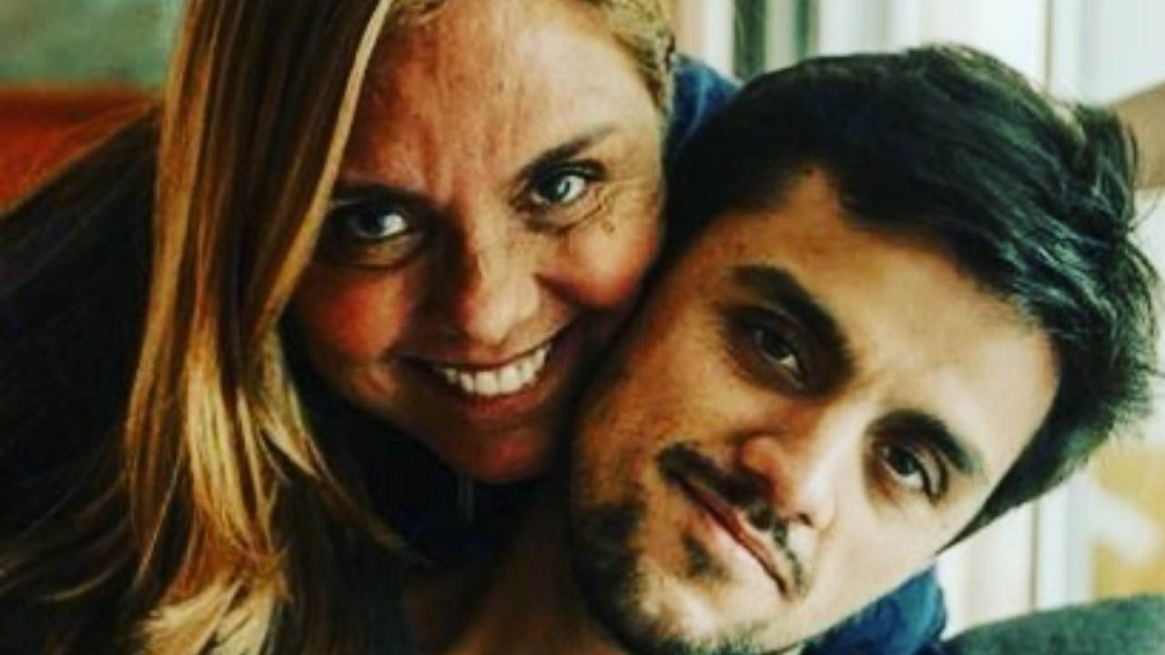 Ana Sang se declara no aniversário do filho, Felipe Simas: ”Me enche de orgulho”