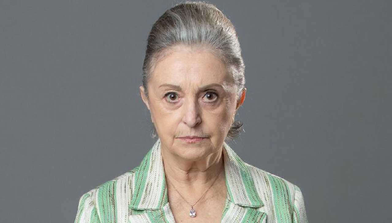Ana Lúcia Torre encerra contrato fixo com a Globo