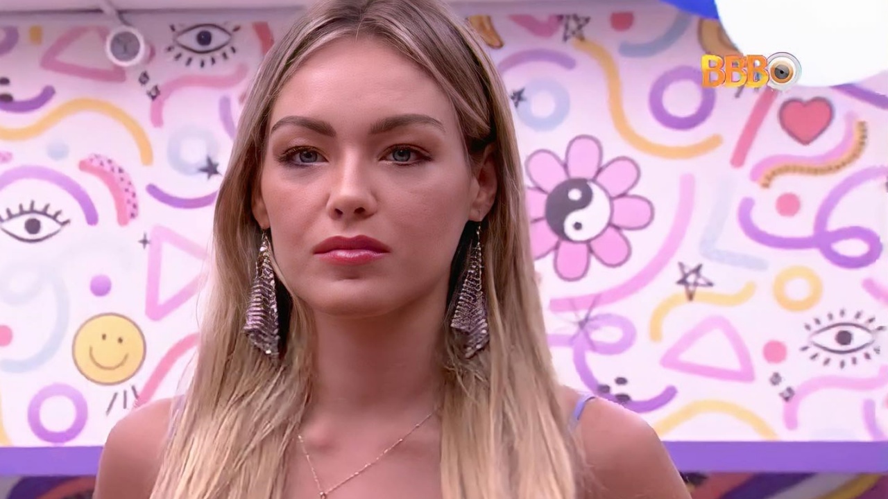 Equipe de Bárbara Heck se pronuncia sobre alimentação da sister no ‘BBB22’