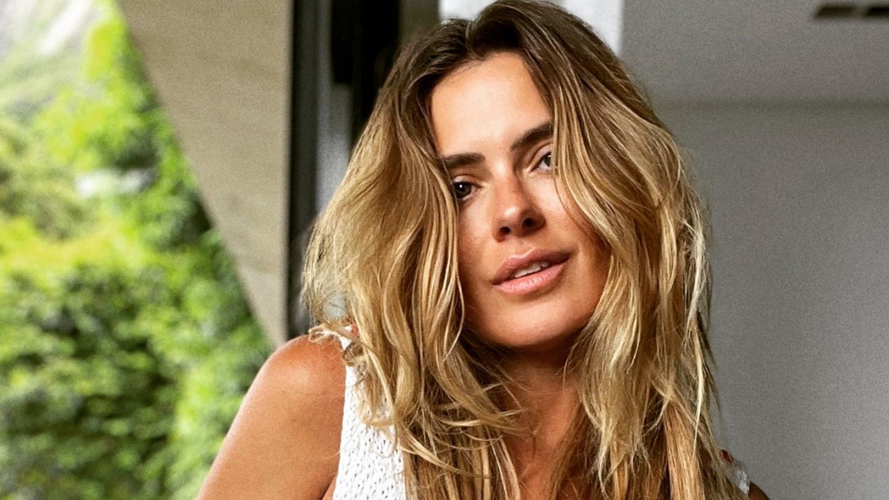 Carolina Dieckmann relembra personagem em ‘Malhação’: ”Minha primeira malvadinha”