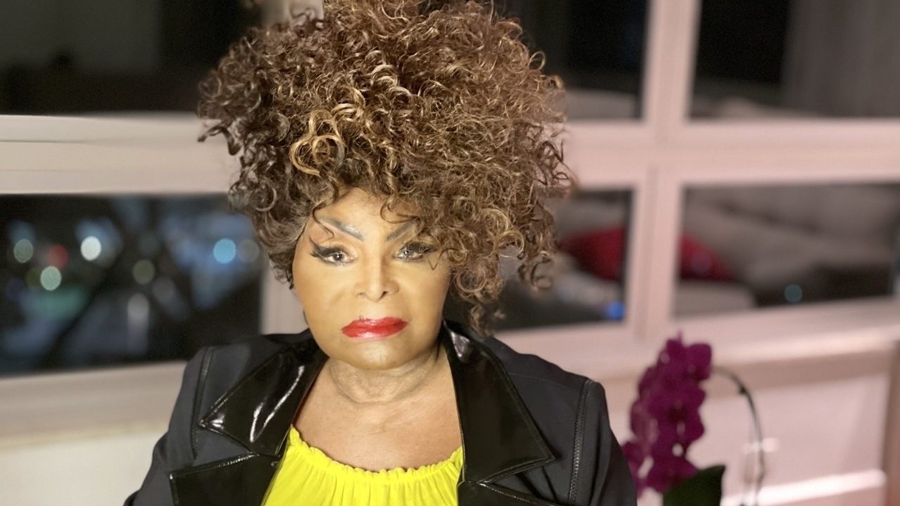 Velório de Elza Soares acontecerá no Theatro Municipal e será aberto ao público