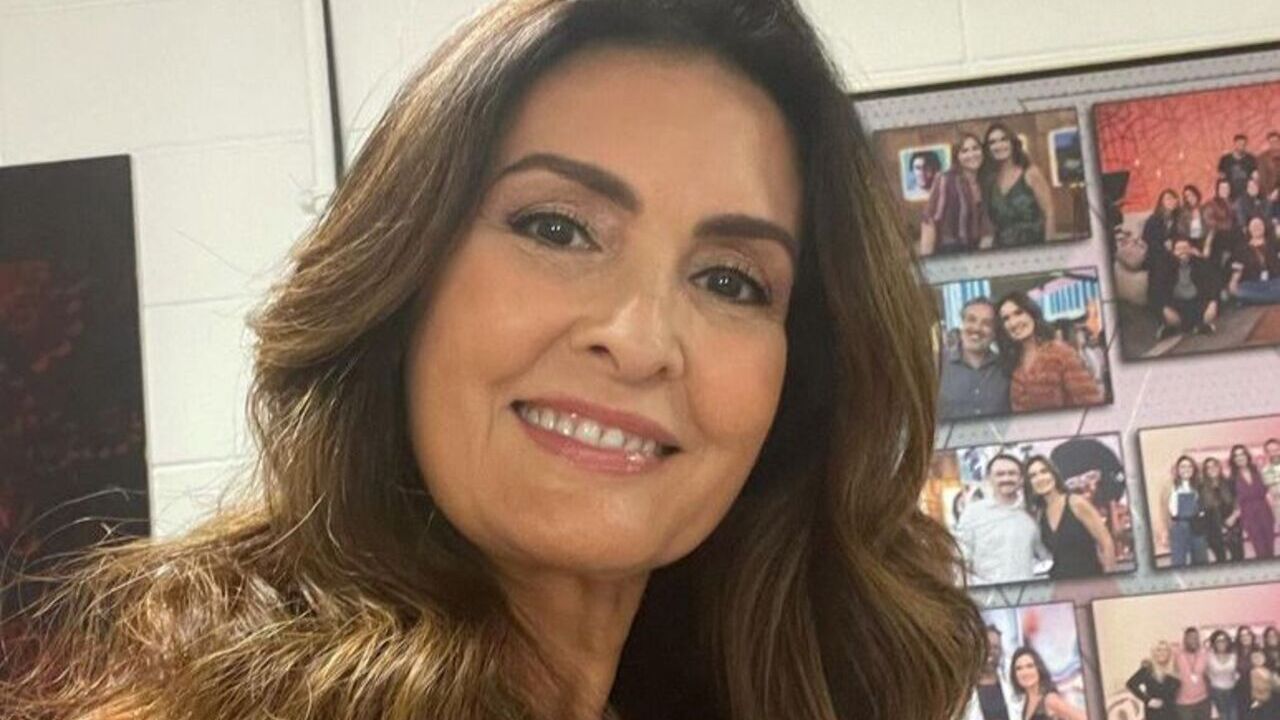 Fátima Bernardes esbanja elogios ao surgir toda colorida com o look escolhido para o ‘Encontro’