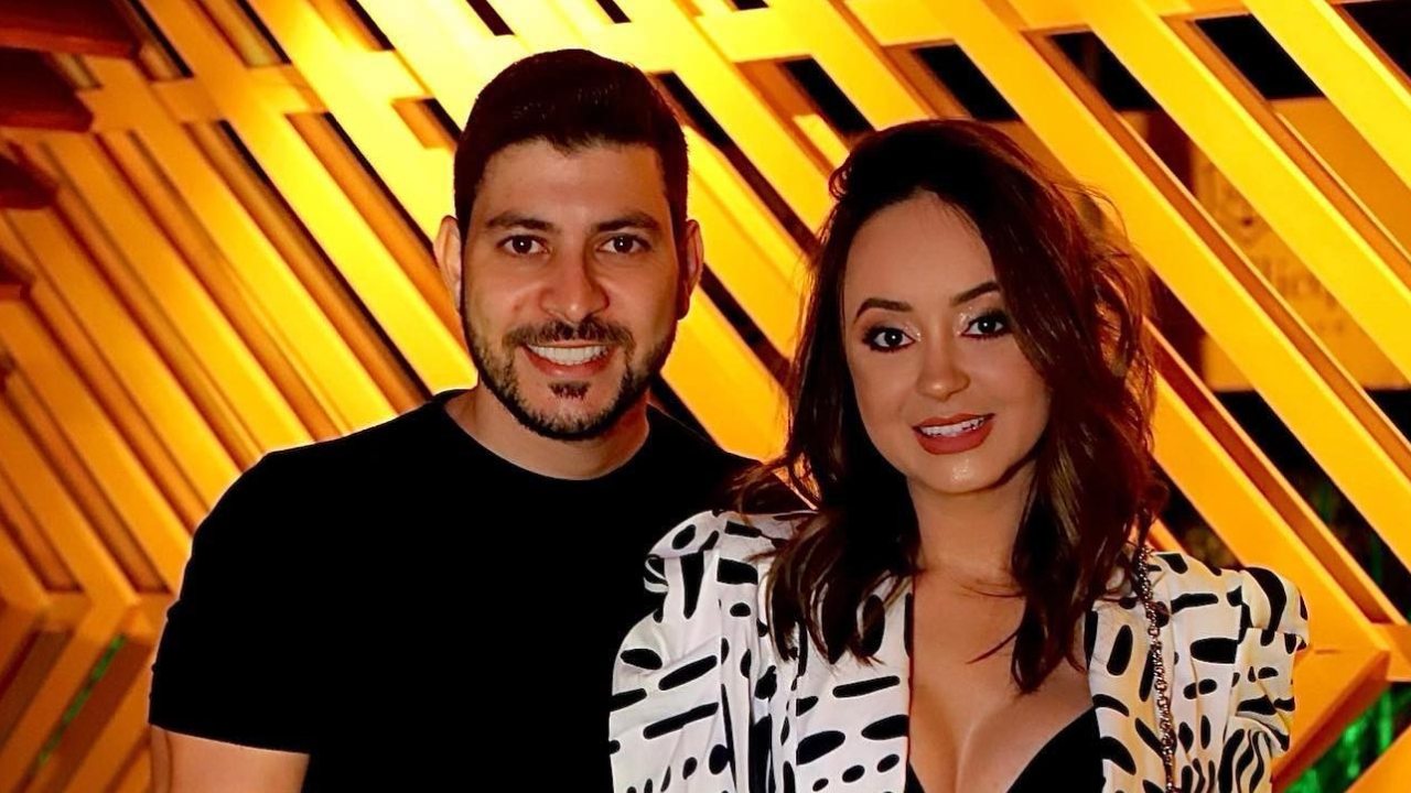 Ex-BBB Caio Afiune mostra registro das férias com a esposa e explode o fofurômetro na web