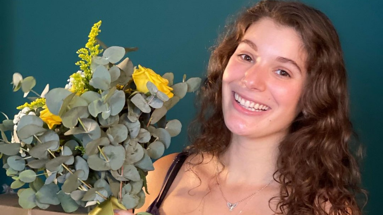 Giulia Bertolli celebra aniversário de 25 anos: ”Que venha com muitas alegrias”