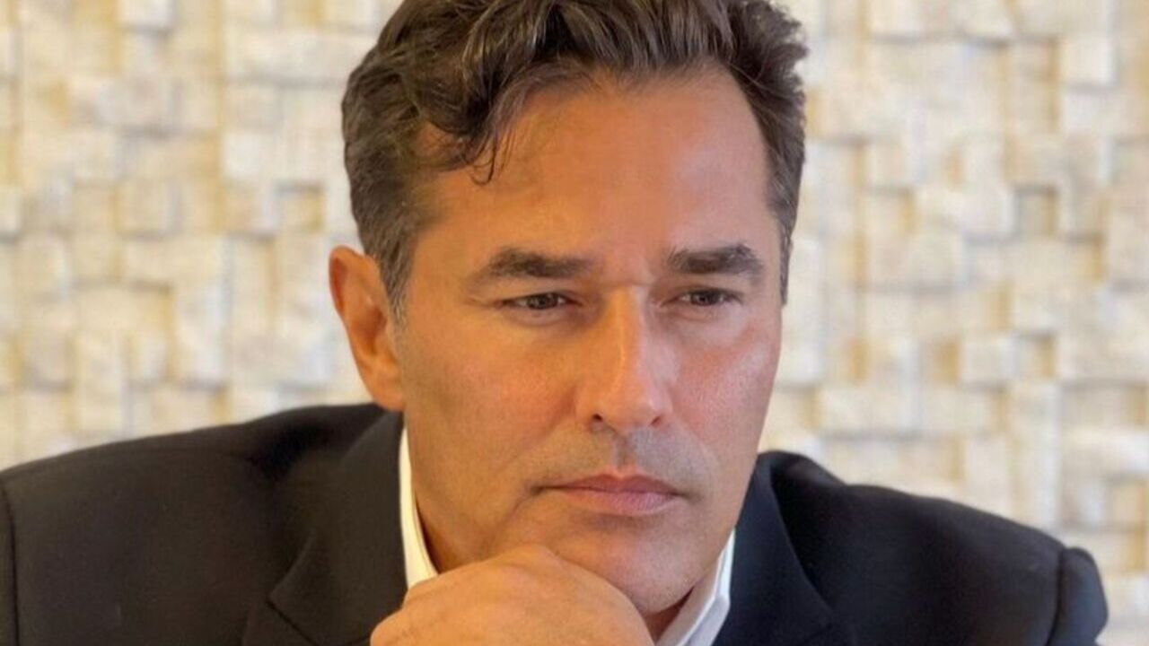 Após testar positivo para a covid-19 pela 3ª vez, Luciano Szafir tranquiliza: ”Estou sem sintomas”