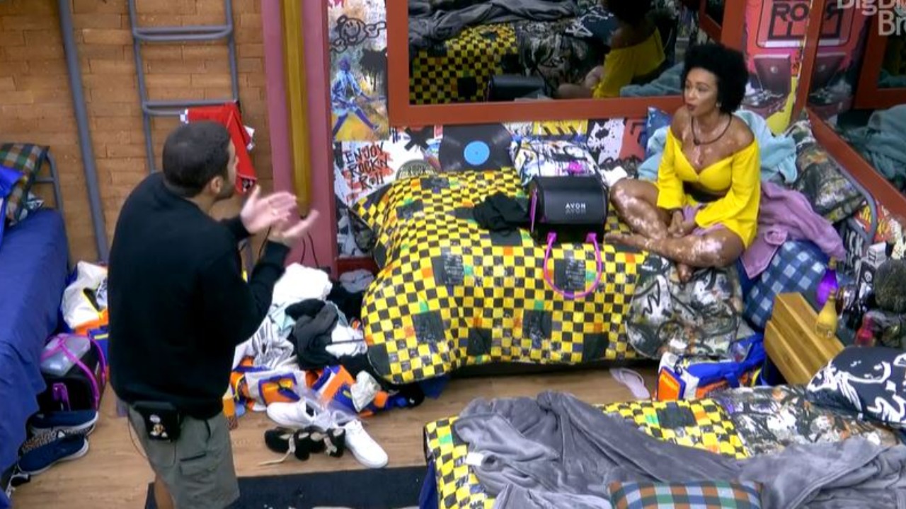 BBB22: No paredão, Natália discute com Pedro Scooby após voto: ”Para de se fazer de bom moço”