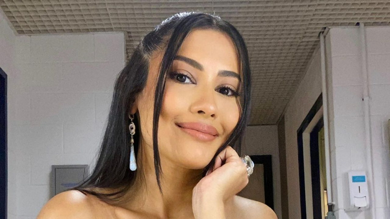 Thaynara OG arranca elogios ao surgir com maiô decotadíssimo na web: ”A perfeição!”