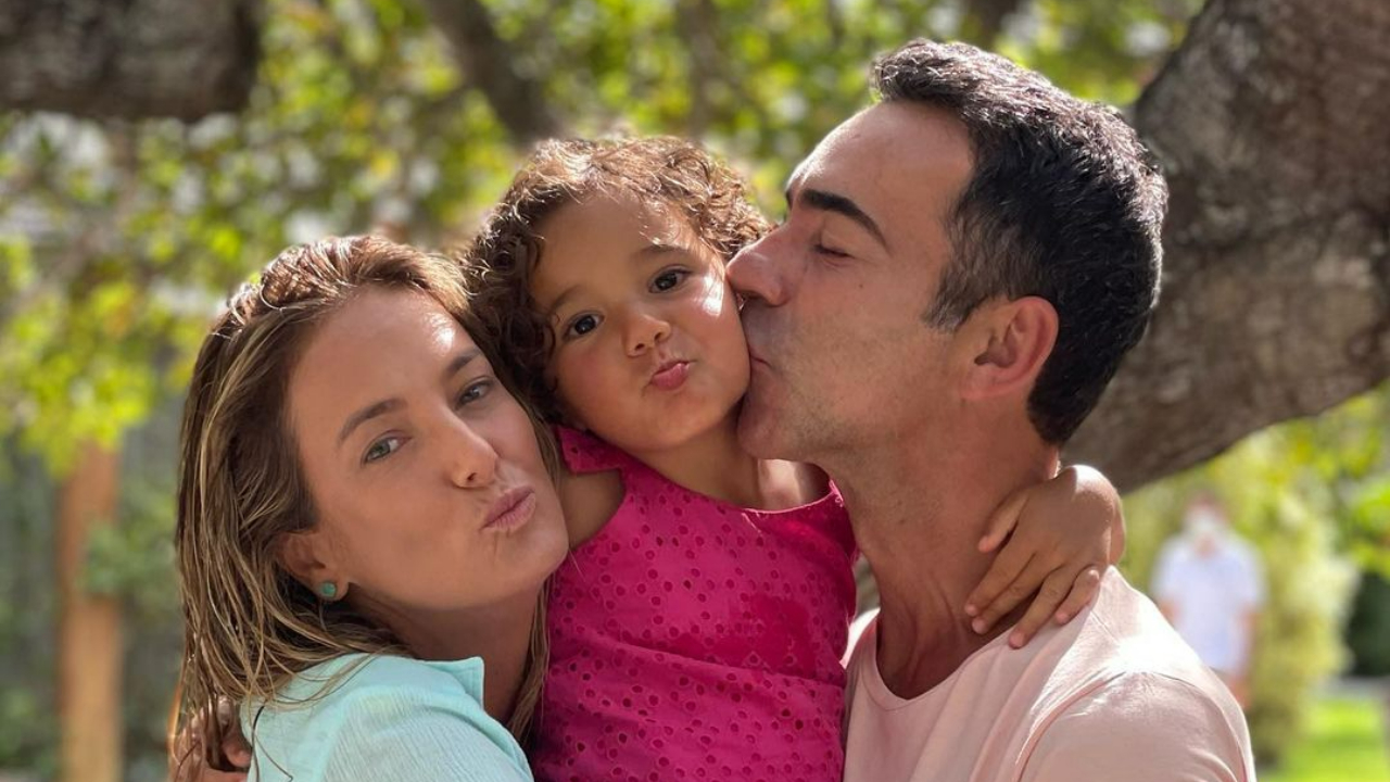 Ticiane Pinheiro vive momento carinhoso ao lado da família: ”Esbanjando amor!”