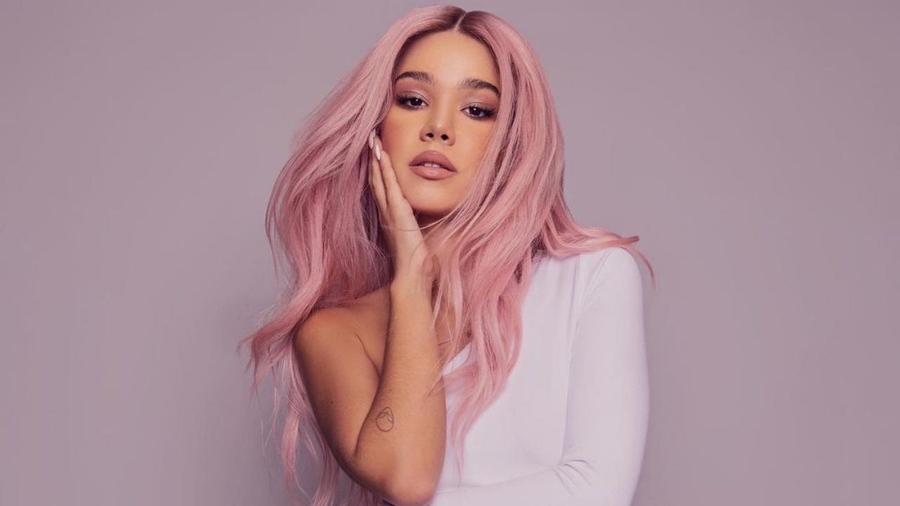 Tília apresenta música inédita em evento de Luiza Sonza: ”Preparei uma surpresa”